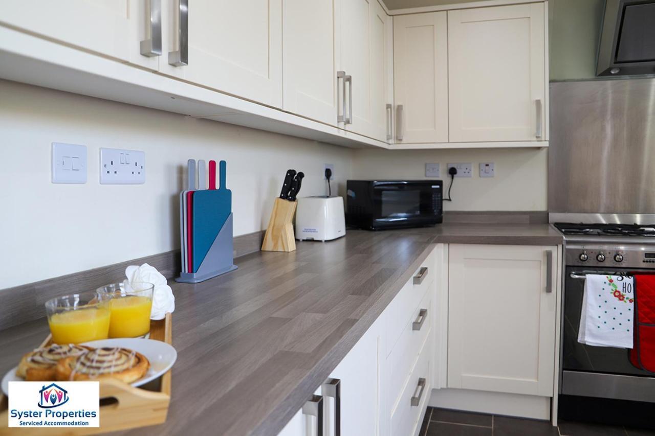 Syster Properties Serviced Accommodation Leicester 5 Bedroom House Glen View Exteriör bild
