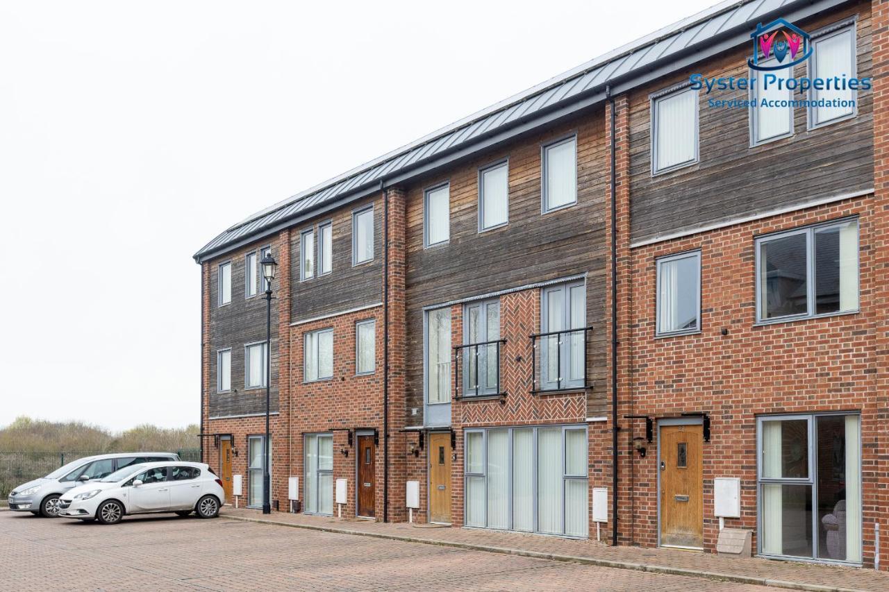 Syster Properties Serviced Accommodation Leicester 5 Bedroom House Glen View Exteriör bild