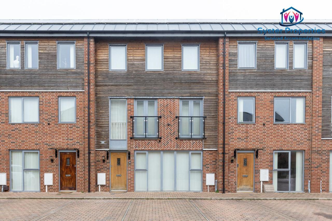 Syster Properties Serviced Accommodation Leicester 5 Bedroom House Glen View Exteriör bild