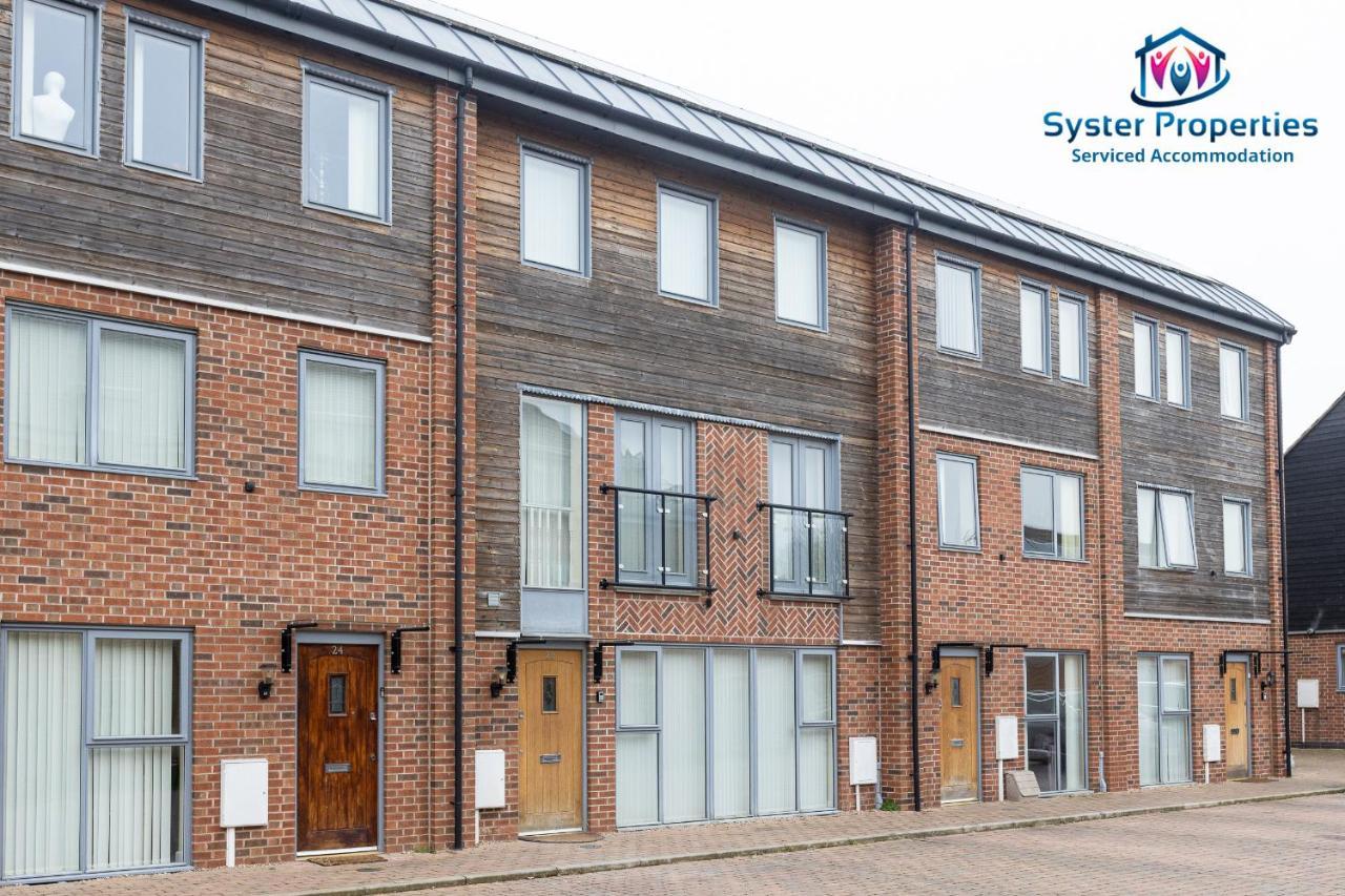 Syster Properties Serviced Accommodation Leicester 5 Bedroom House Glen View Exteriör bild