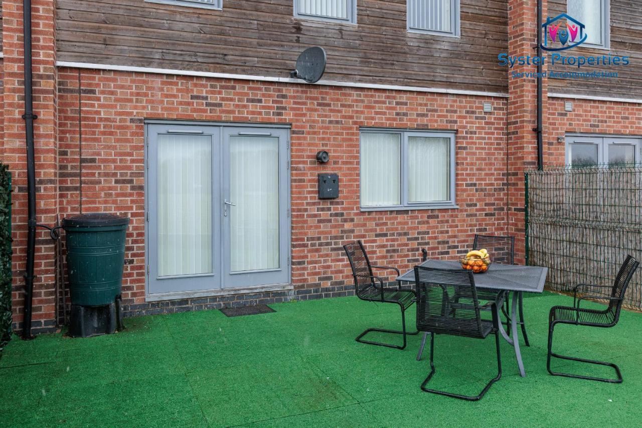 Syster Properties Serviced Accommodation Leicester 5 Bedroom House Glen View Exteriör bild